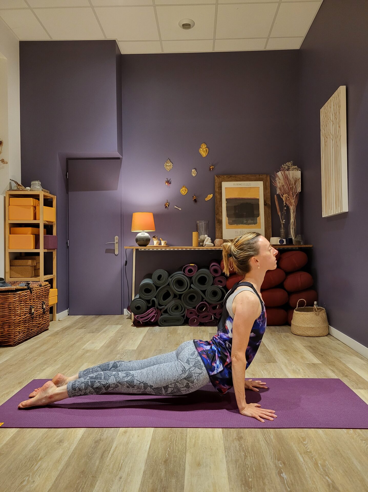Hatha vinyasa yoga annecy